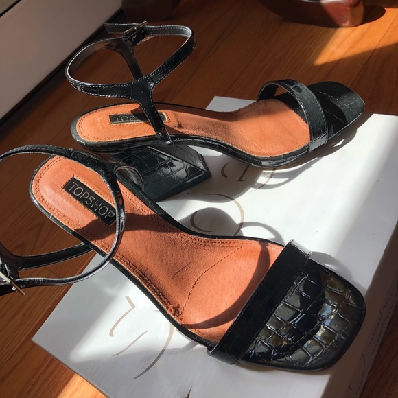 TOPSHOP Chunky heels - Picture 2 of 5